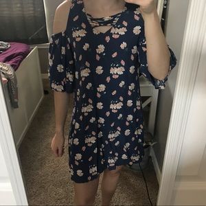 Floral cold should dress